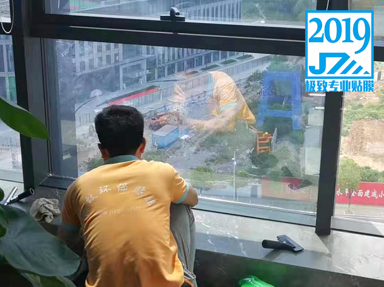 雨花台VIVO大厦隔热贴膜